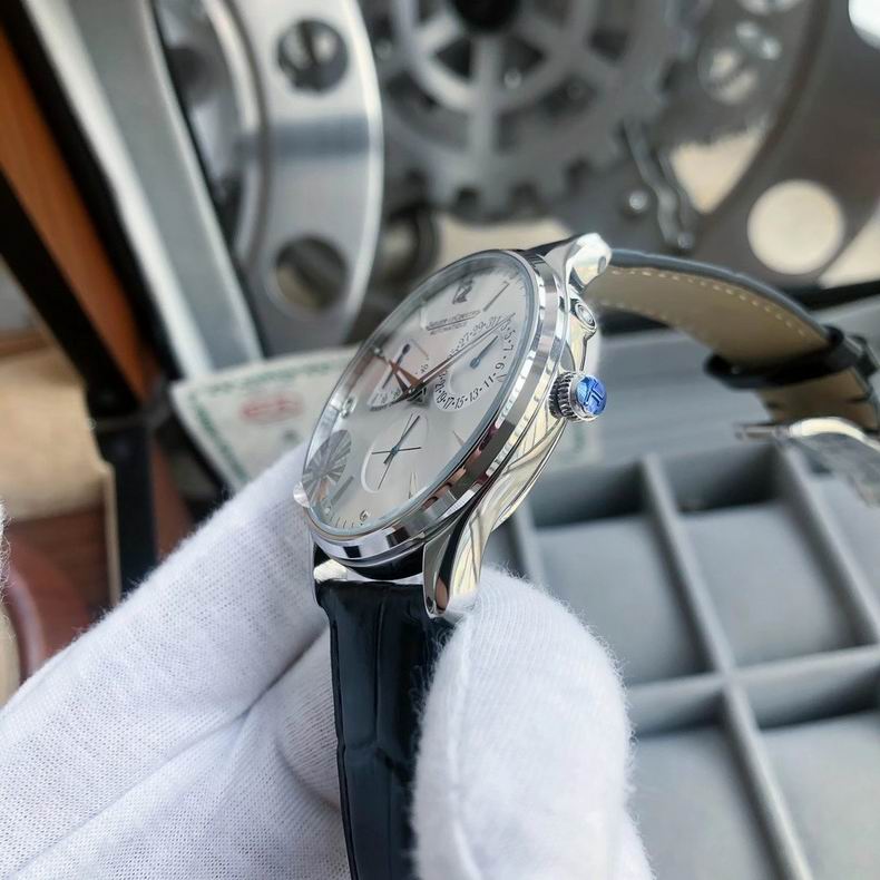 Jaeger-LeCoultre men watch 112604 (4)