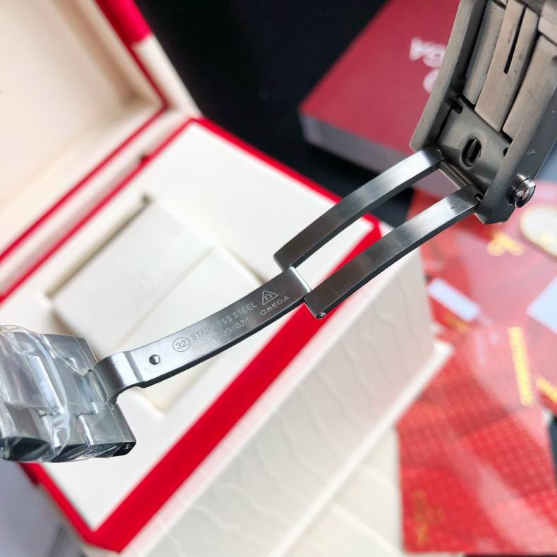 Omega men watch 110418 (1)