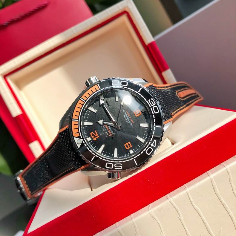 Omega men watch 110419 (3)