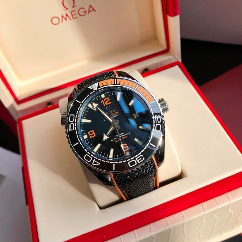 Omega men watch 110419 (8)