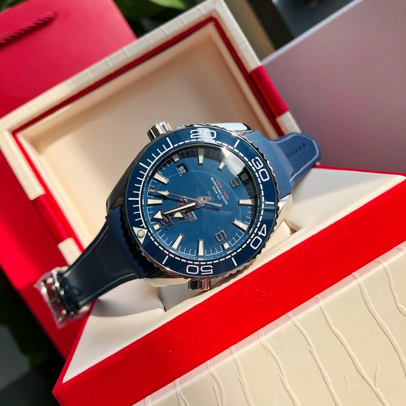 Omega men watch 110420 (1)