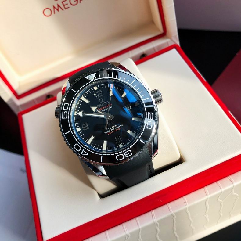 Omega men watch 110420 (6)