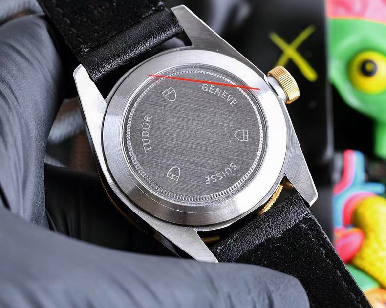 Tudor 42mm 112915 (12)