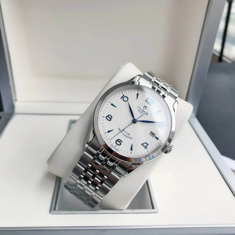 Tudor men watch 110401 (3)