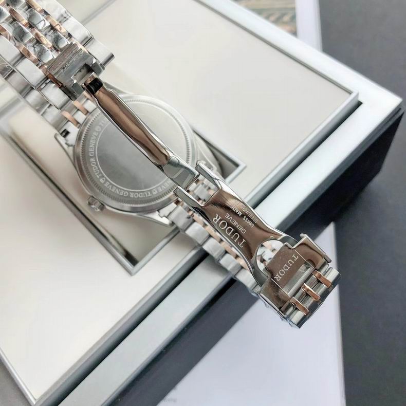 Tudor men watch 110403 (1)