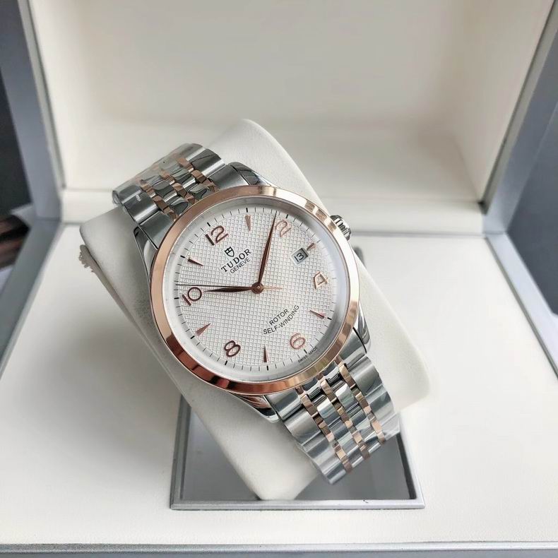 Tudor men watch 110403 (10)