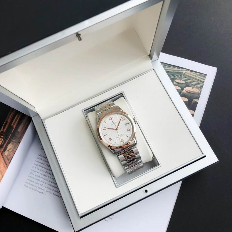 Tudor men watch 110403 (16)