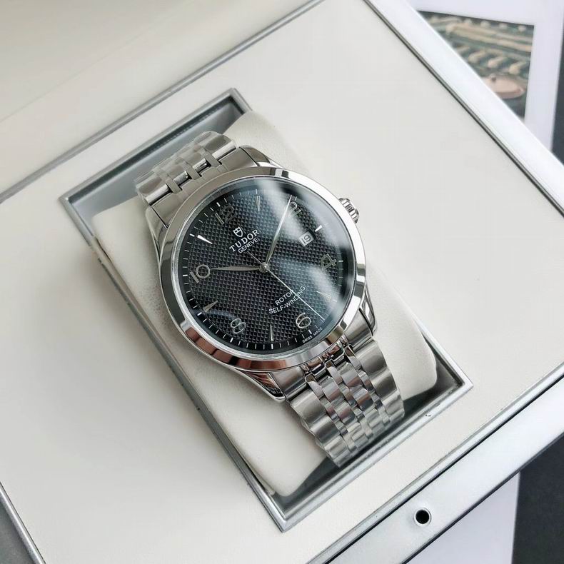 Tudor men watch 110403 (21)