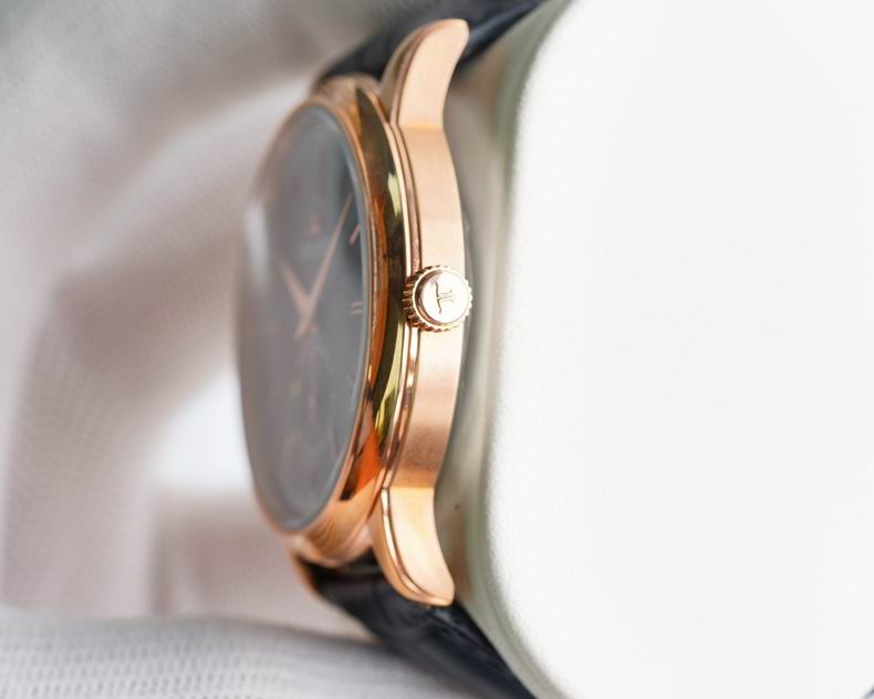 Jaeger Lecoultre men 42mm 122560 (9)