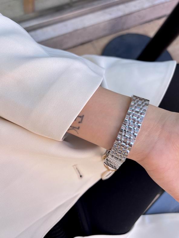 Omega women 34X8mm 1231114 (9)