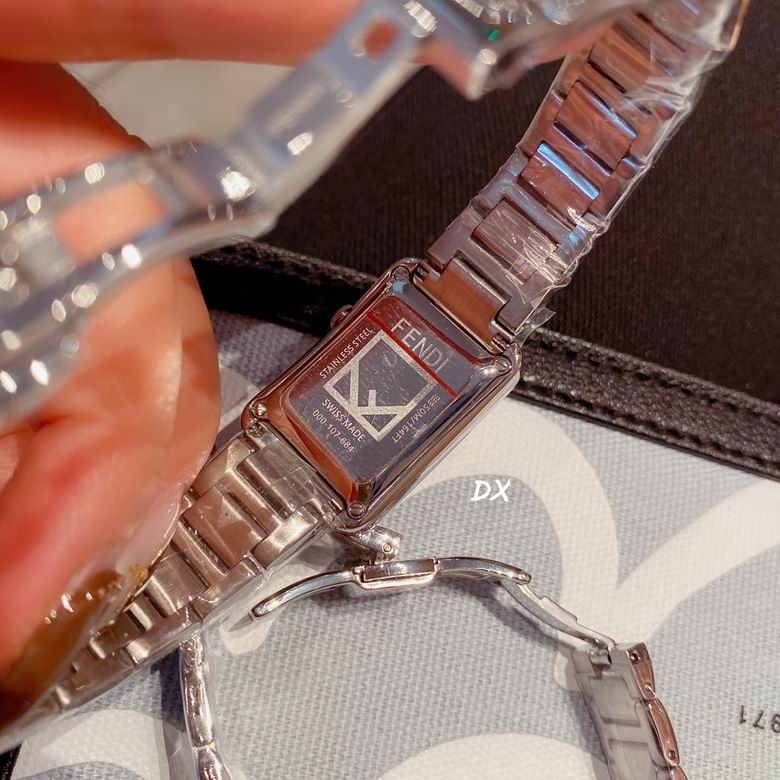 Fendi  22.5x32mm 2nms (36)