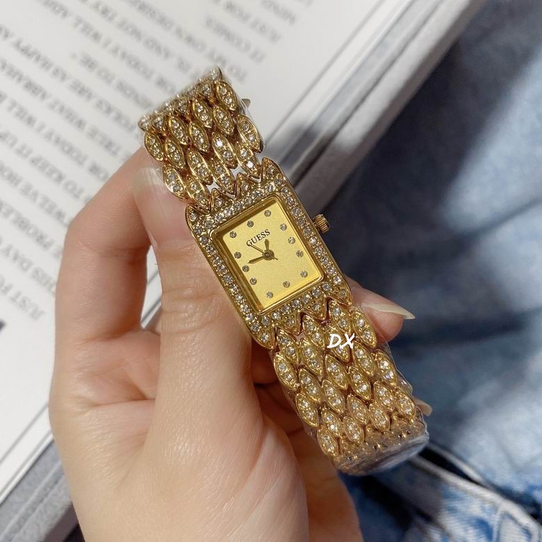 Guess 30x20mm 2nms (1)