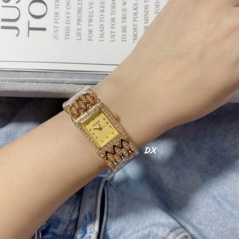 Guess 30x20mm 2nms (10)