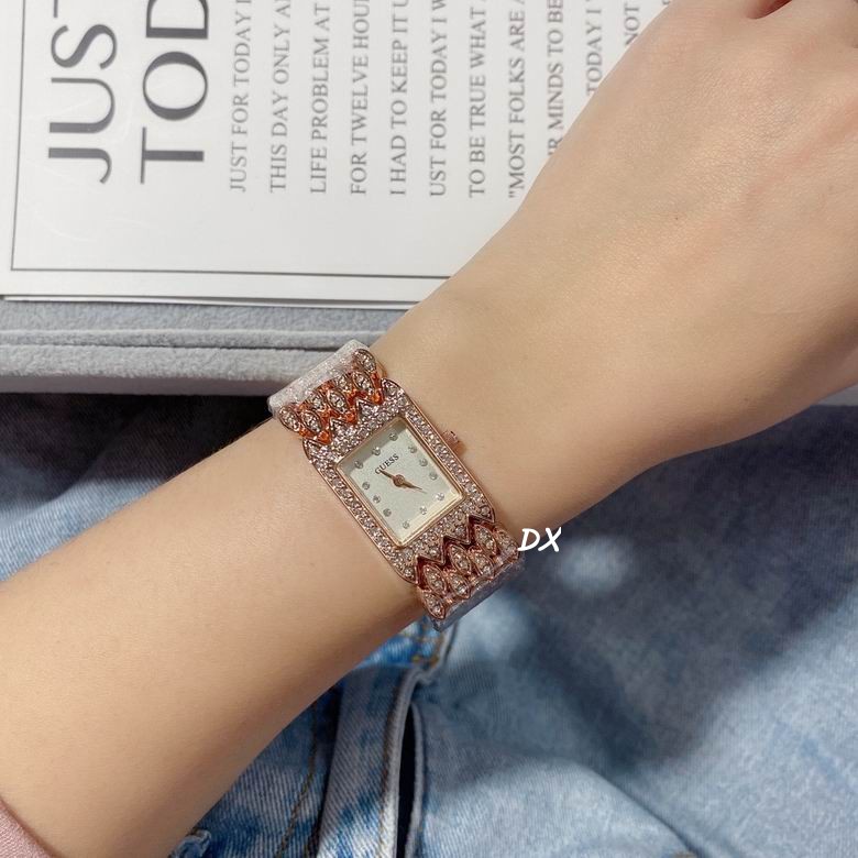 Guess 30x20mm 2nms (14)