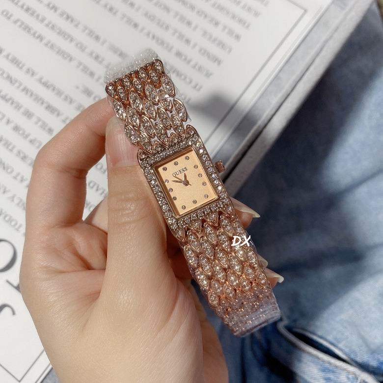 Guess 30x20mm 2nms (4)