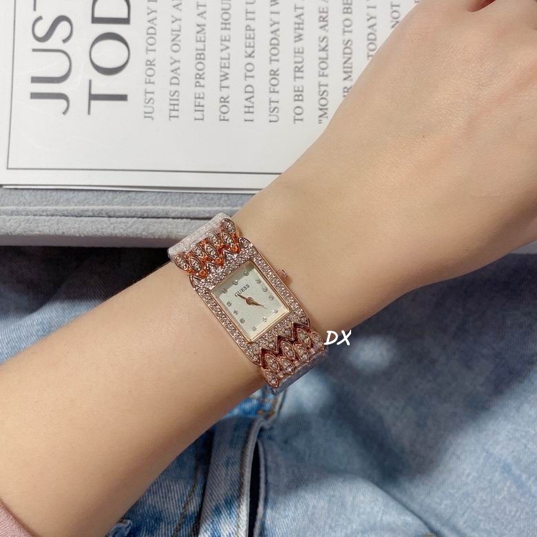 Guess 30x20mm 2nms (7)