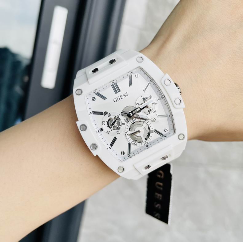 Guess GW0203 43mm 123101 (17)