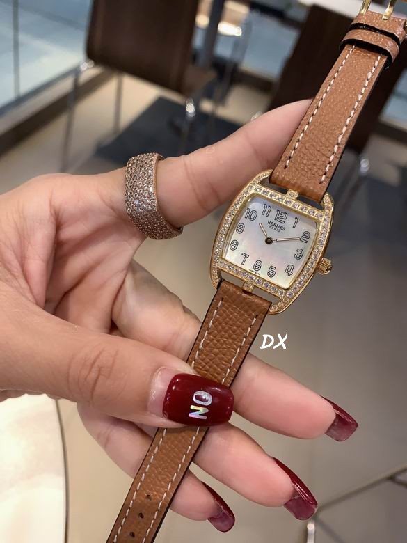 Hermes 26x33mm 2nms (2)