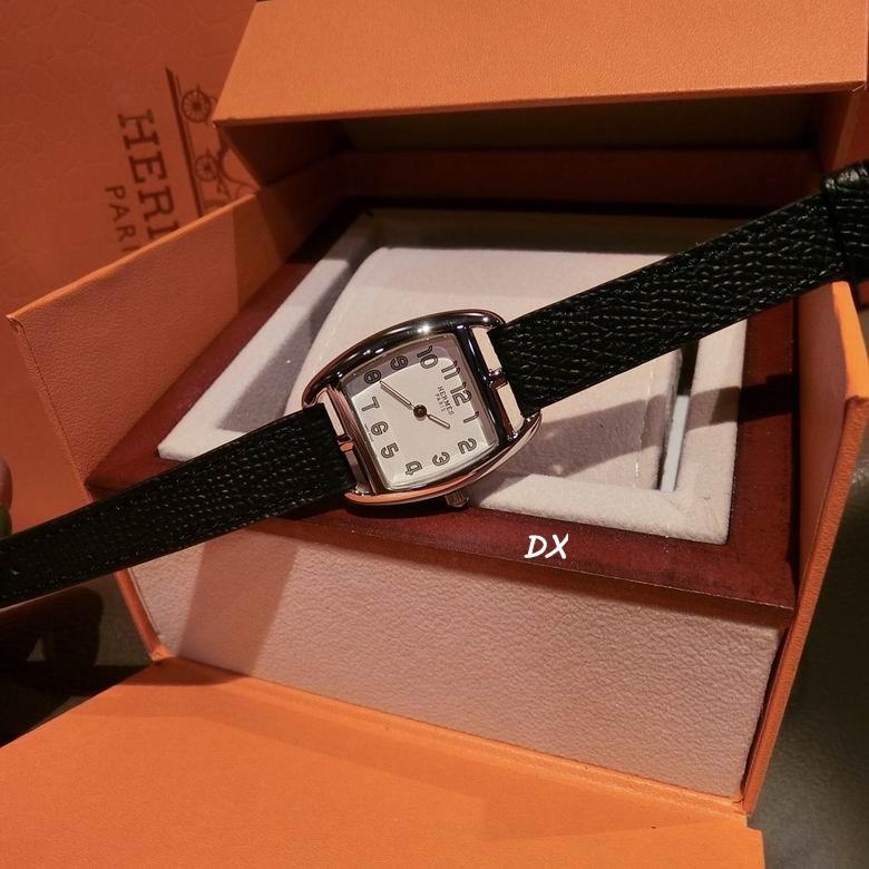 Hermes 26x33mm 6nms (1)