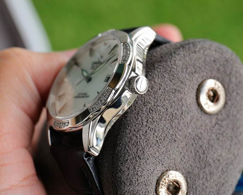 Omega women 34X8mm 123143 (1)