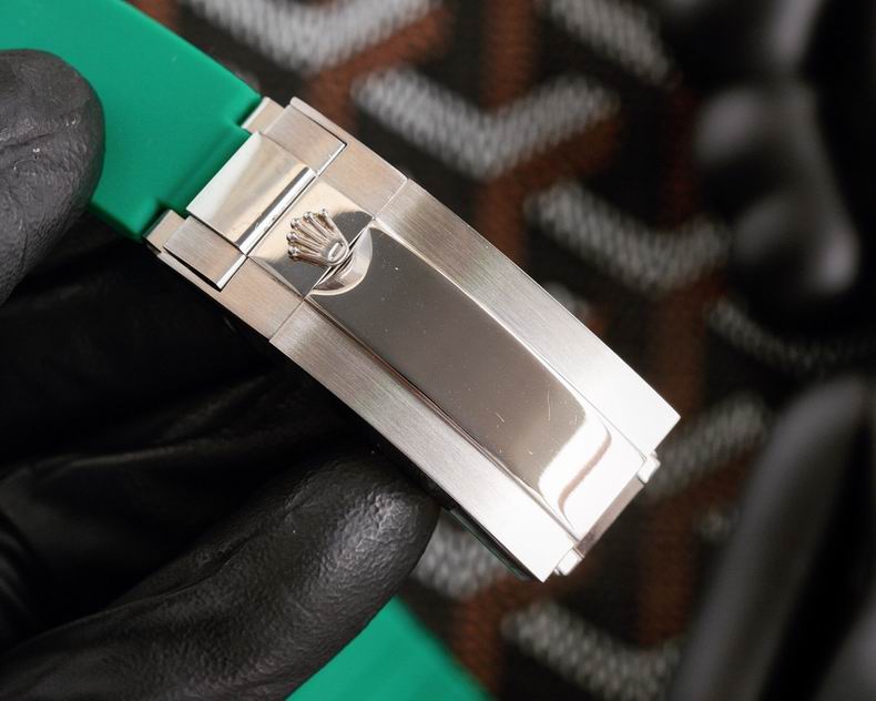 Rolex watch 40mm 123120 (2)