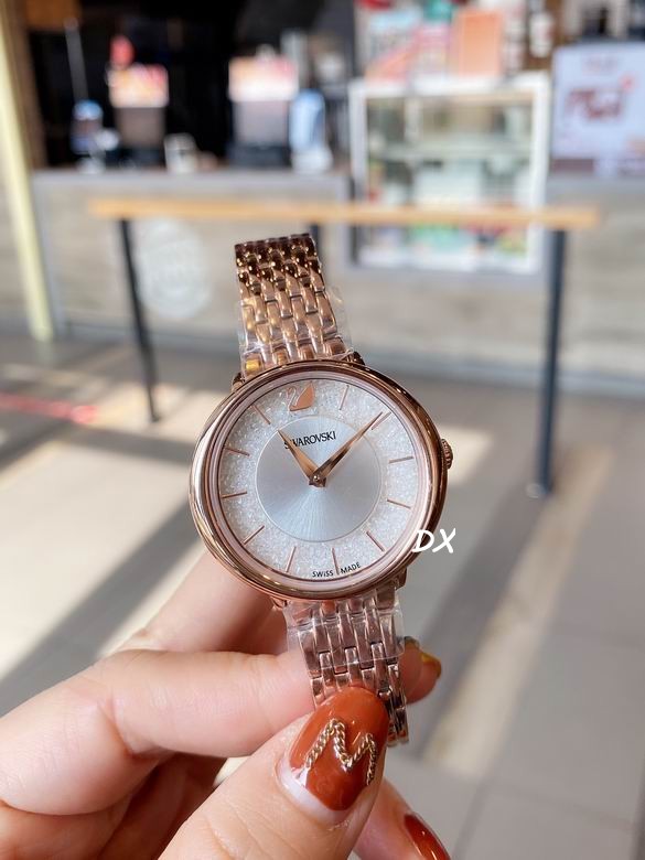 Swarovski 35x33.5mm 2nms (1)