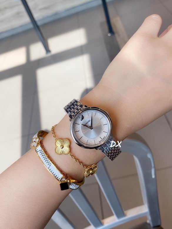 Swarovski 35x33.5mm 2nms (14)