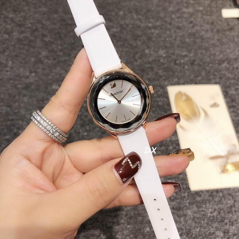 Swarovski 36mm 2nms (19)