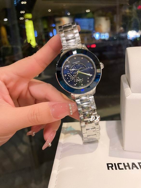 Swarovski 38mm 5nms (1)