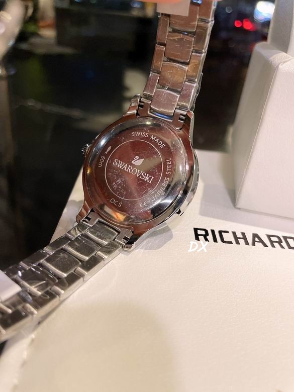 Swarovski 38mm 5nms (7)