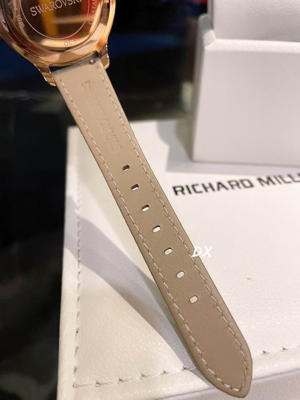 Swarovski 38mm 5nms (8)