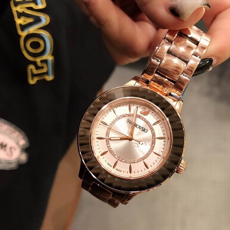 Swarovski 39mm 2nms (31)