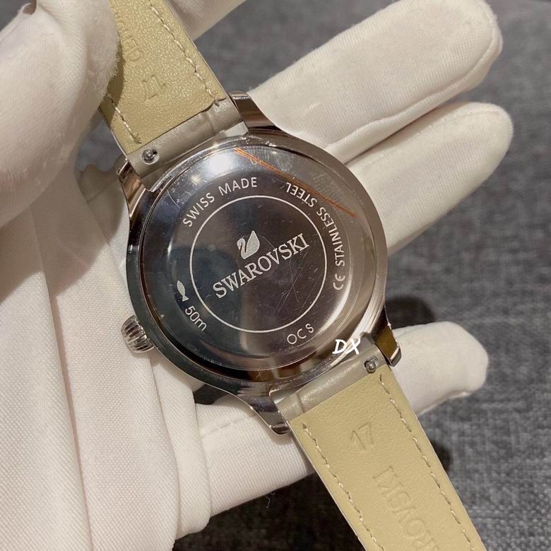 Swarovski 39mm 2nms (36)