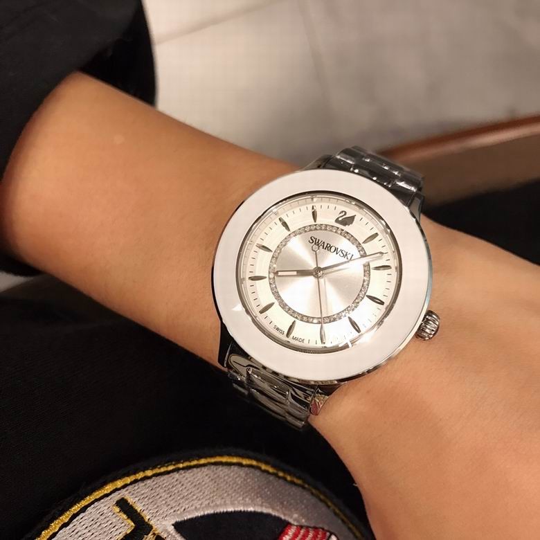 Swarovski 39mm 2nms (6)