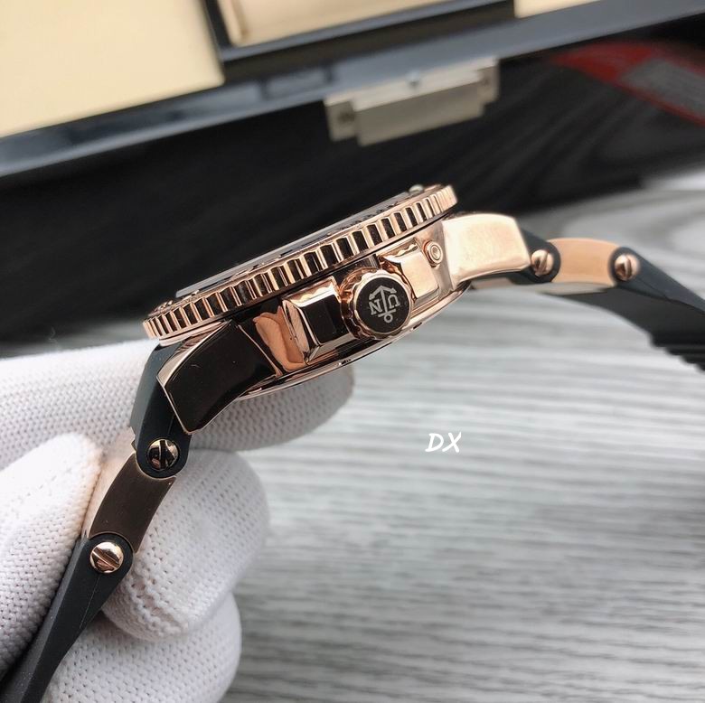 Ulysse Nardin 43.5x15.6mm 2nms (3)