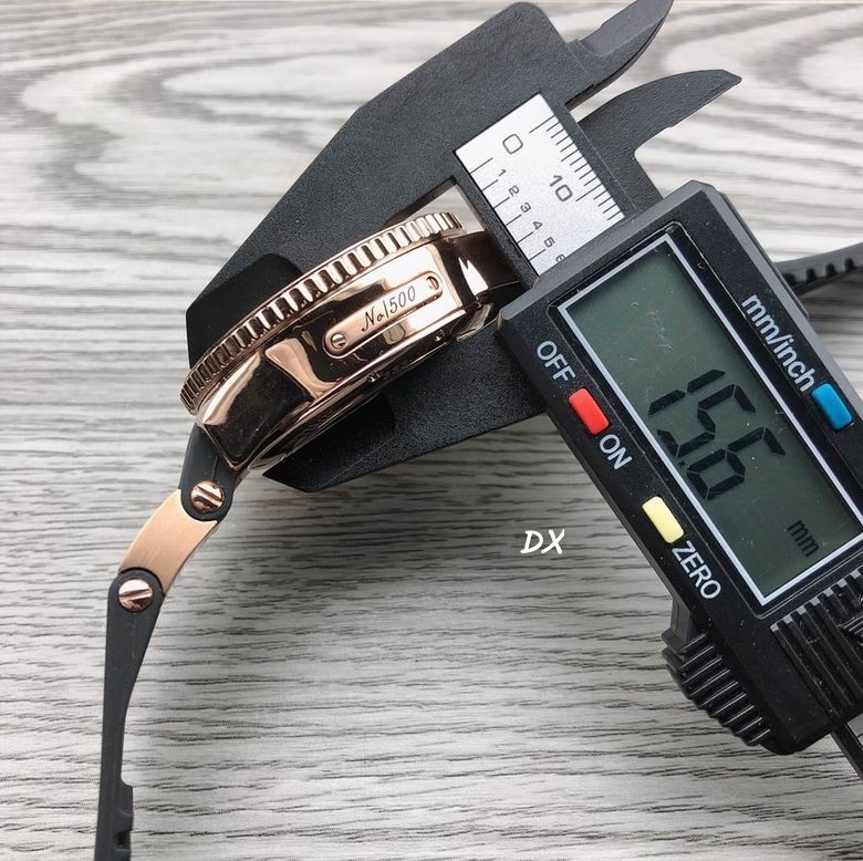 Ulysse Nardin 43.5x15.6mm 2nms (6)