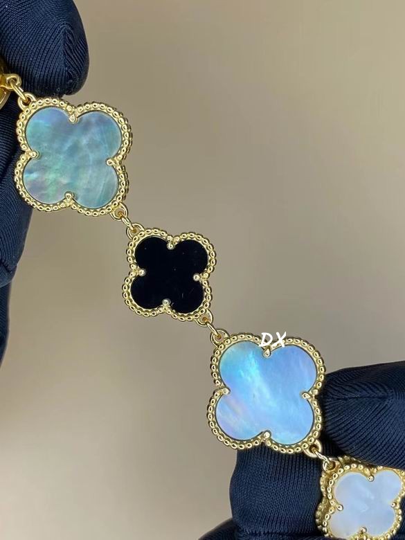 Van Cleef & Arpels 27mm 5nms (16)