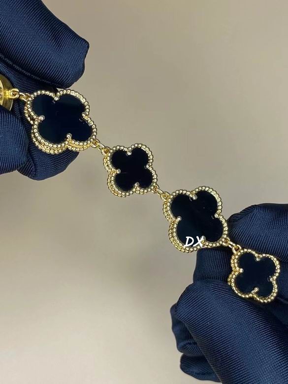 Van Cleef & Arpels 27mm 5nms (7)