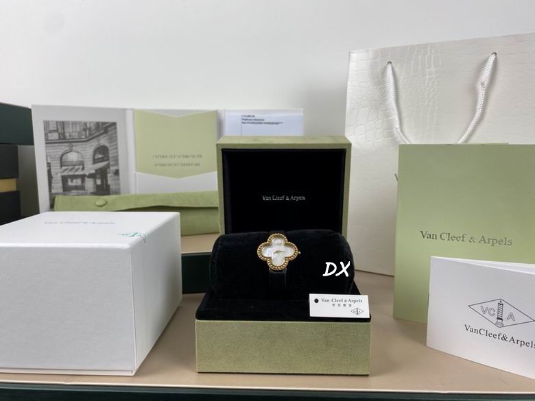 Van Cleef & Arpels 30mm 2nms (1)