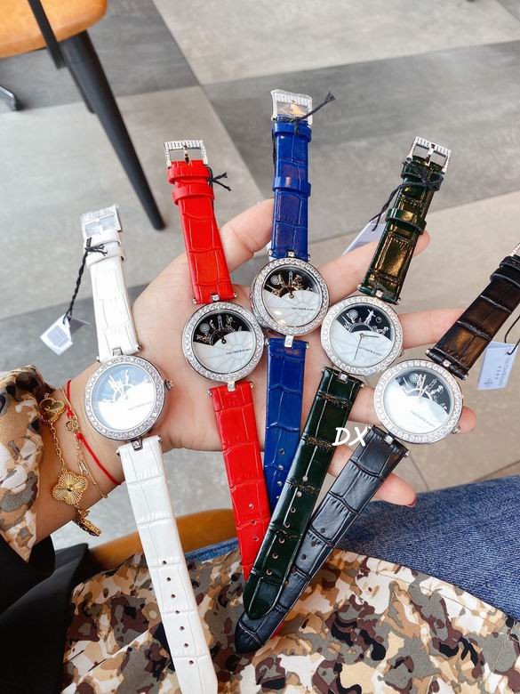 Van Cleef & Arpels 30x10mm 2nms (1)