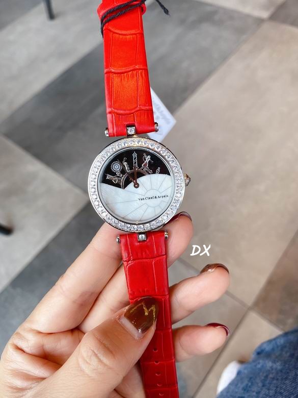 Van Cleef & Arpels 30x10mm 2nms (3)