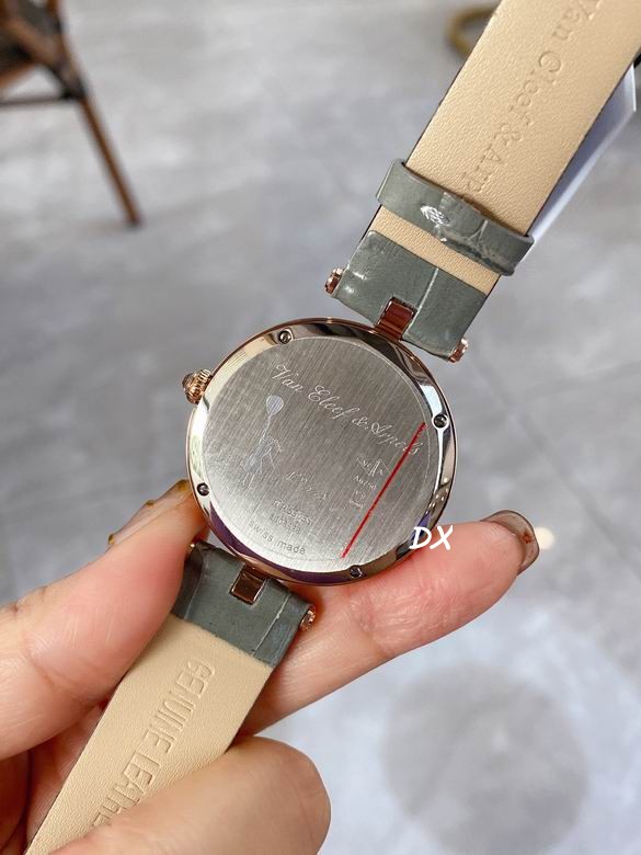 Van Cleef & Arpels 30x10mm 2nms (41)