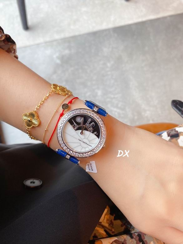 Van Cleef & Arpels 30x10mm 2nms (5)