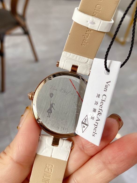 Van Cleef & Arpels 30x10mm 2nms (52)