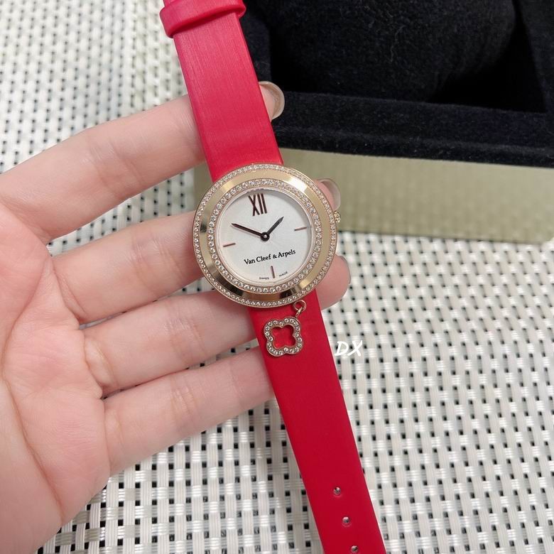 Van Cleef & Arpels 32x8mm 11nms (19)