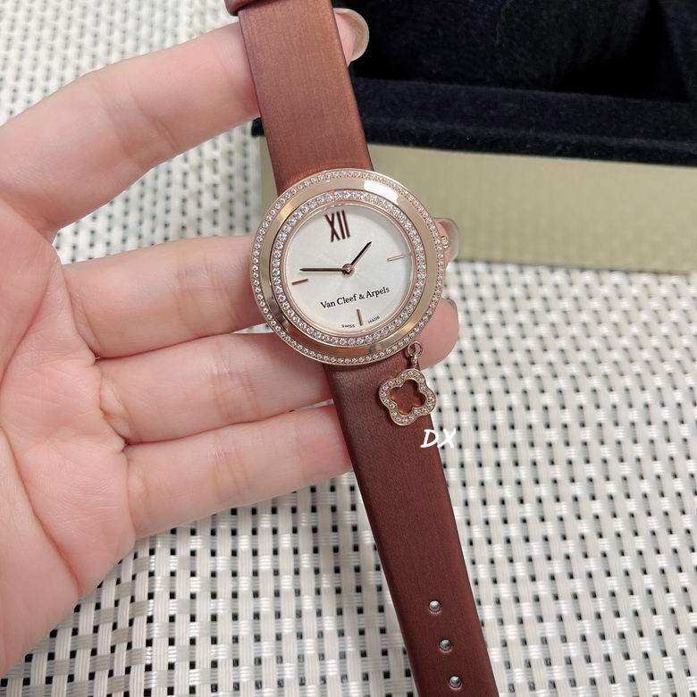 Van Cleef & Arpels 32x8mm 11nms (21)