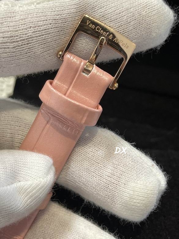 Van Cleef & Arpels 32x8mm 11nms (27)