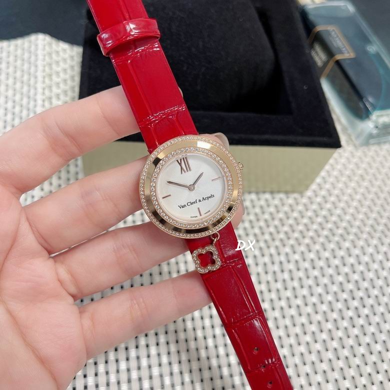 Van Cleef & Arpels 32x8mm 11nms (30)