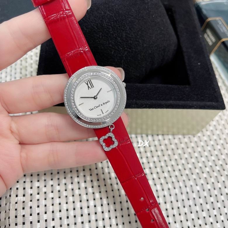 Van Cleef & Arpels 32x8mm 11nms (37)