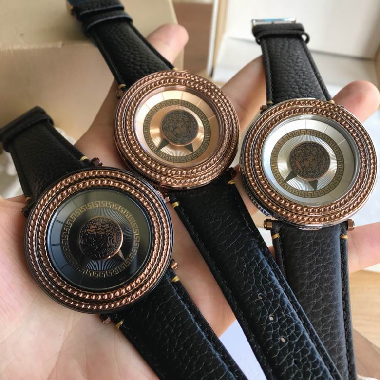 Versace 44mm 11nbz (2)